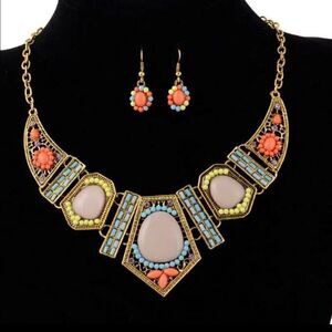 BJ Modern Necklace Earring Set NWT
